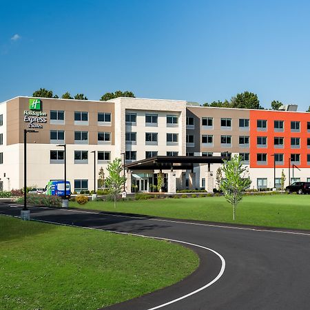 Holiday Inn Express Queensbury-Lake George Area By Ihg Zewnętrze zdjęcie