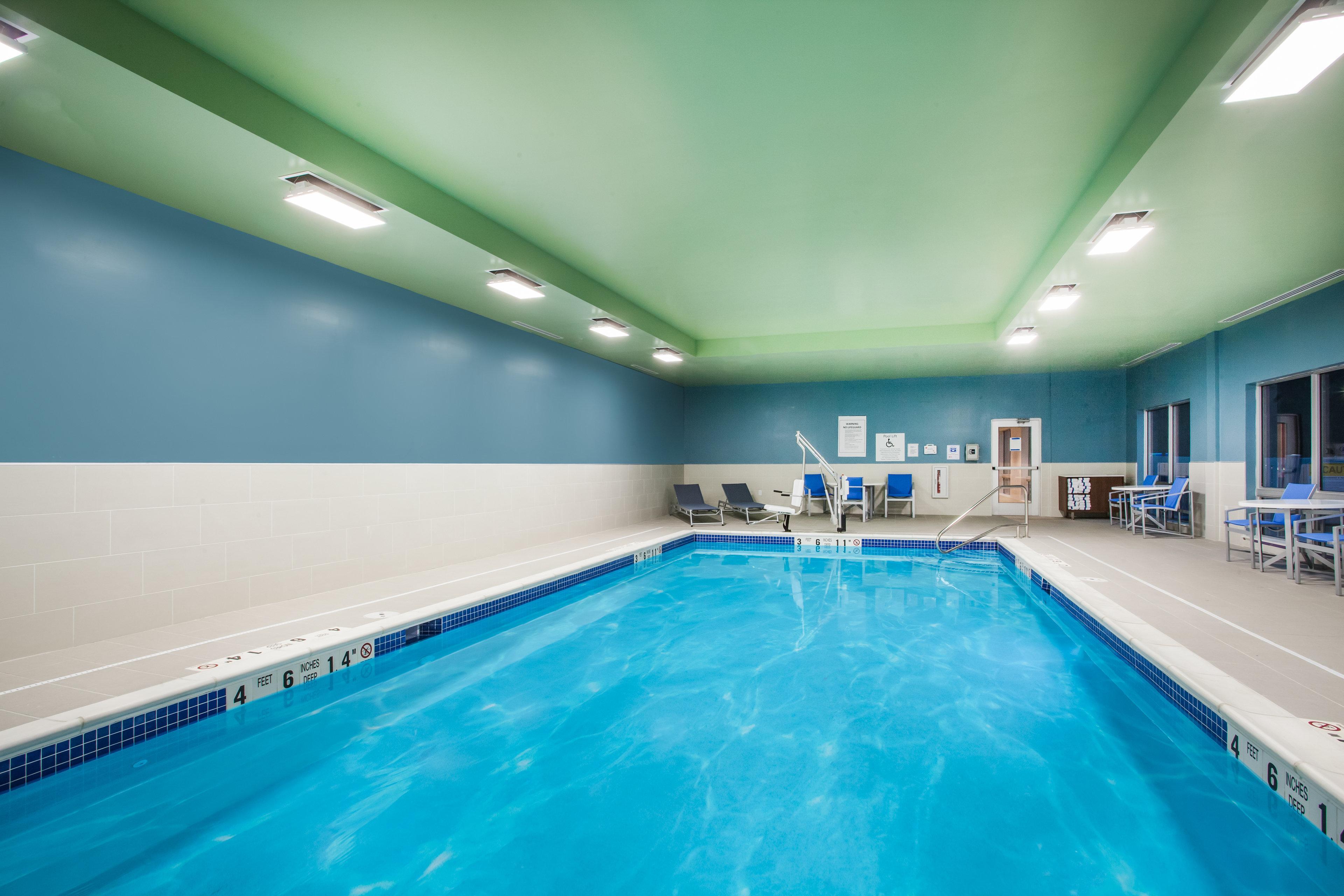 Holiday Inn Express Queensbury-Lake George Area By Ihg Zewnętrze zdjęcie